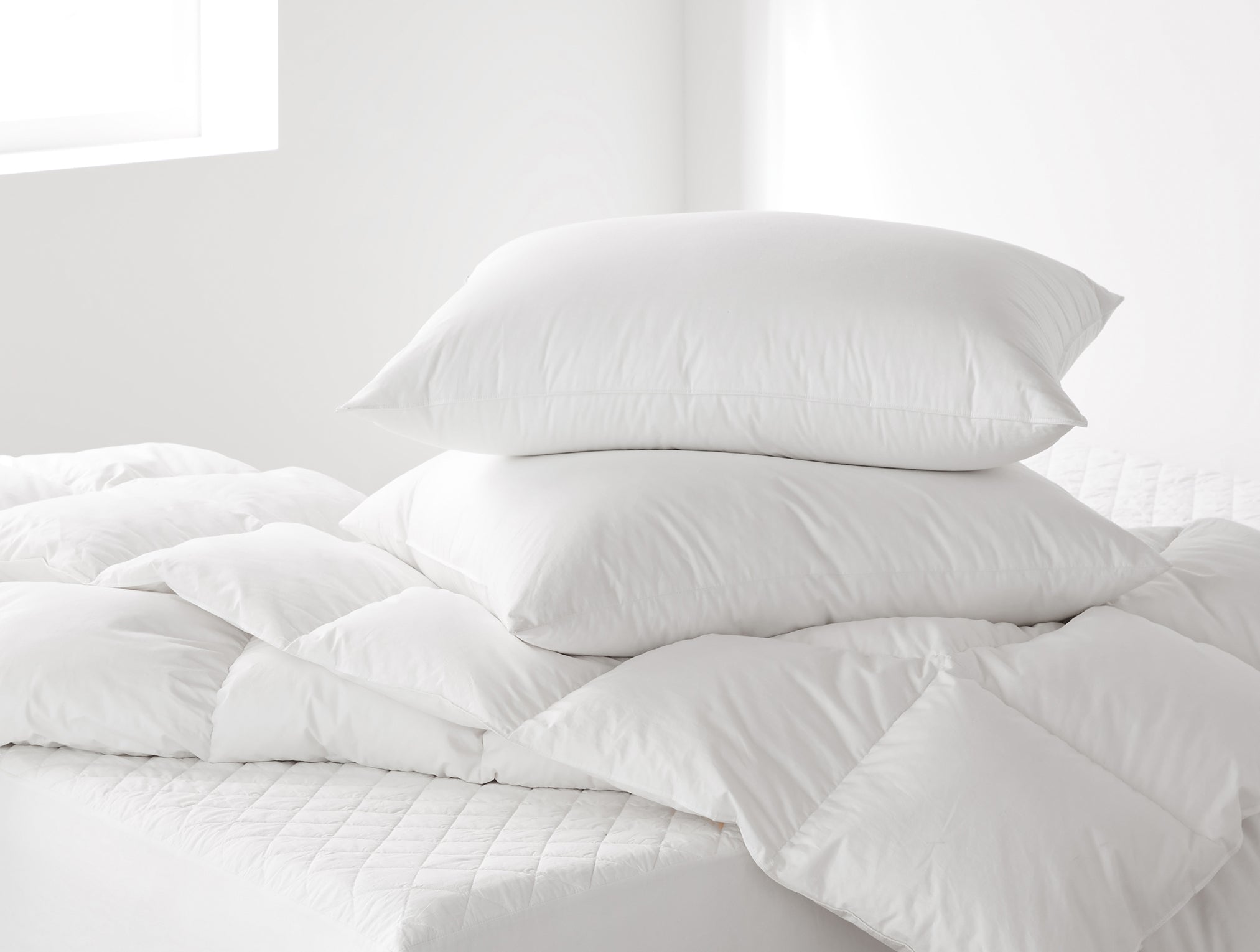 Thick feather outlet pillows