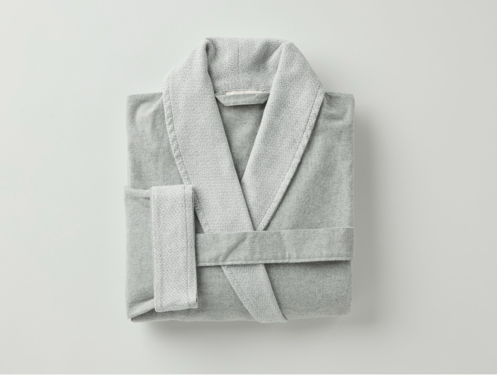  Women’s Cloud Brushed Organic Flannel Robe 