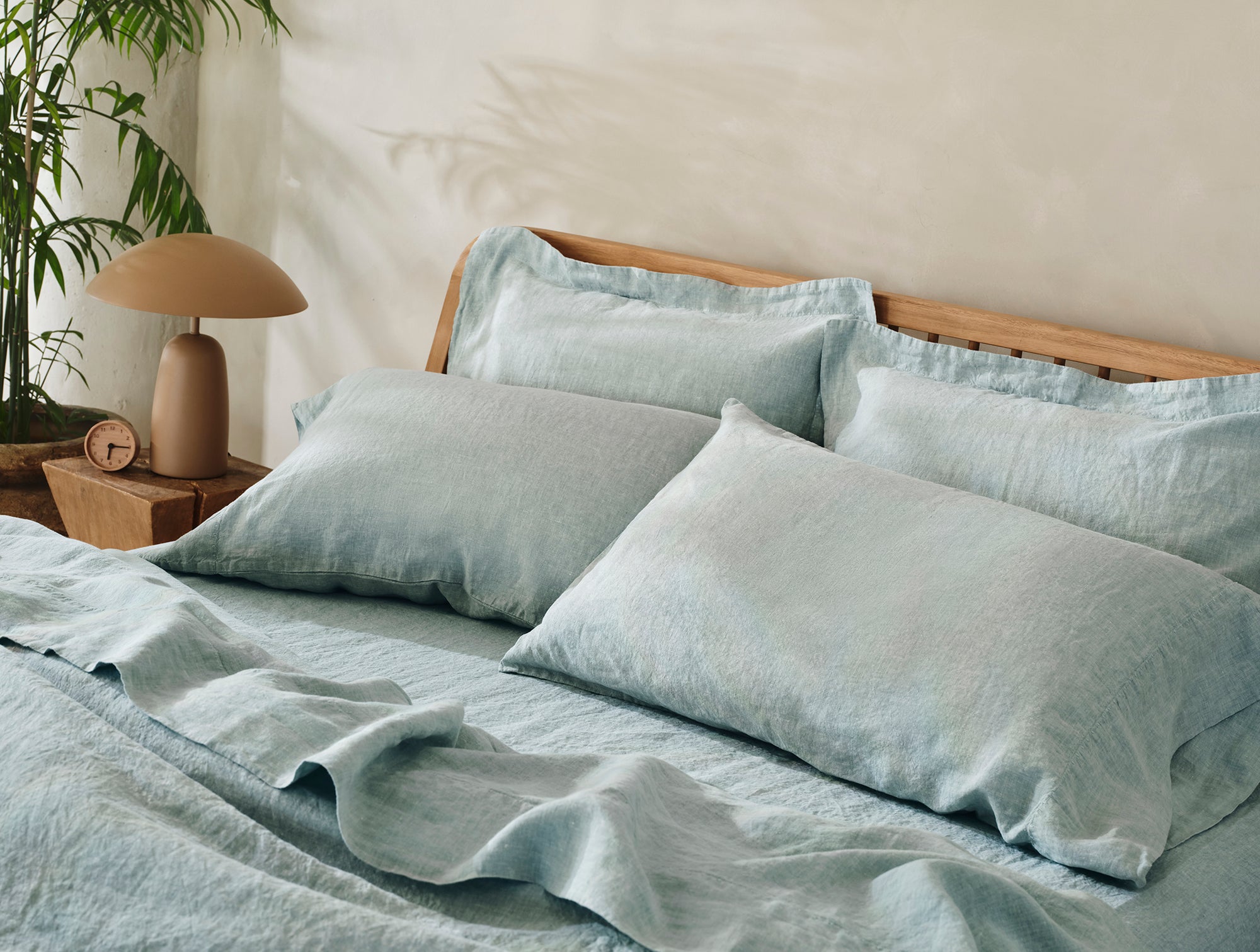 Organic Relaxed Linen Fitted Sheet - Coyuchi 